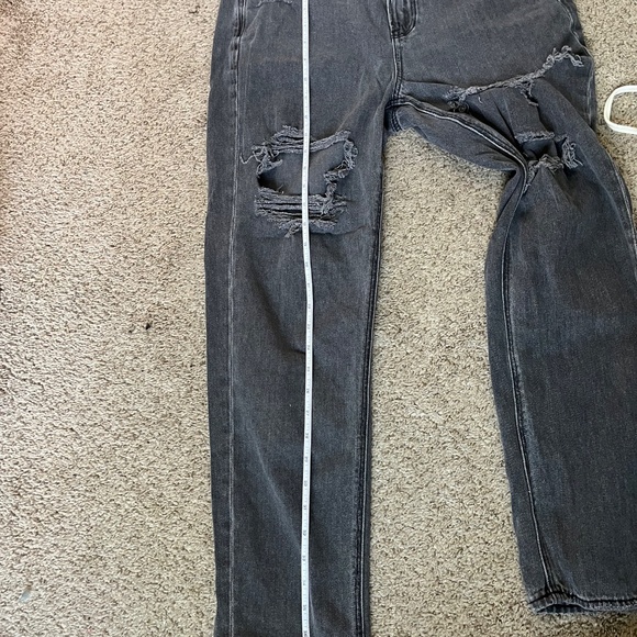American Eagle Dark Gray Super Distressed Jeans - Picture 6 of 7